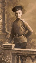 Вольноопределяющийся 184-пехотного Варшавского полка 1914 г. Фотография из коллекции Н.Бордунова (ВИК 2-й Лейб-гусарский Павлоградский Императора Александра III-го полк)