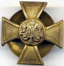 Офицерский знак 33-го пехотного Елецкого полка. 1912-1917 гг. Неизвестная мастерская. Бронза, позолота, серебрение, 17,88 г. Размеры 36,0x35,6 мм. Утвержден 15 мая 1912 г.