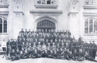 Группа нижних чино и офицеров сводного пехотного полка. 1906 г. Петергоф.