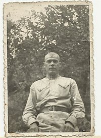 Боец Красной Армии, участник Сталинградской битвы Андрей Иванович Елисеев