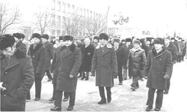 Конец 70-х. Октябрьская демонстрация в Шилово.