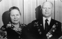 Василий Васильевич Мысев с женой Александрой Яковлевной.