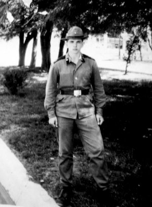 Выпускник школы № 1 Коньков Юрий. Афганистан.