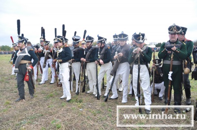 Знаток русского военного мундира, капитан Лейб-гвардии Литовского полка Илья Ульянов (Москва) во главе своего полка.