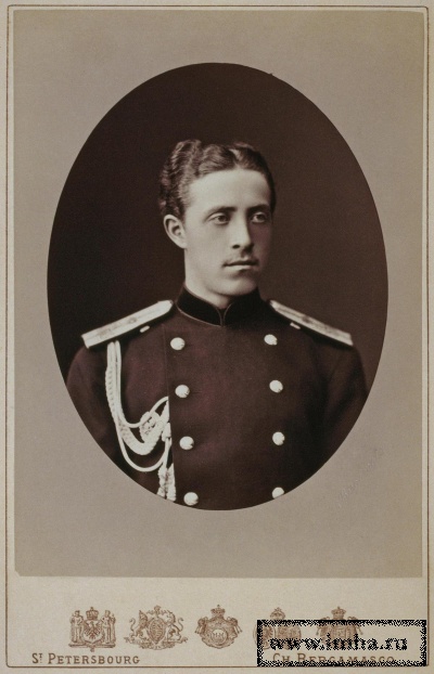 Портрет великого князя Николая Николаевича Младшего. Россия, 1870 гг. Фотограф: Бергамаско К.И. 1830-1896, фотография: альбуминовый отпечаток, фирменное паспарту, 14х10; 16,8х11 см. ГЭ.