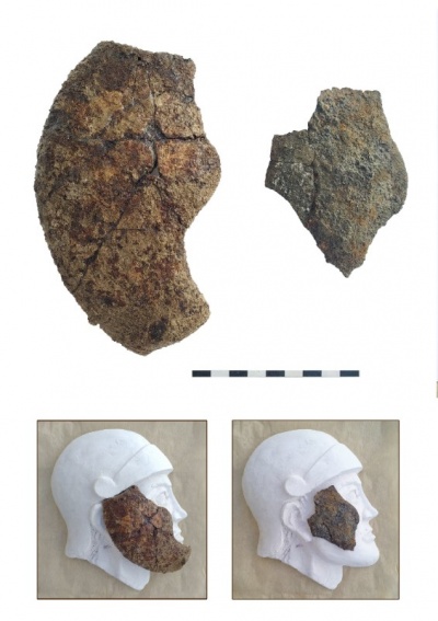 Находки нащечников от предположительно псевдоаттических шлемов.