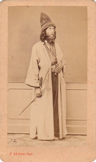 Дервиш. Фотограф Sebah, Pascal, альбуминовый отпечаток
